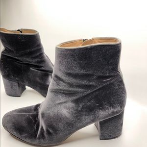 J Crew Womens Hadley Velvet Ankle Bootie